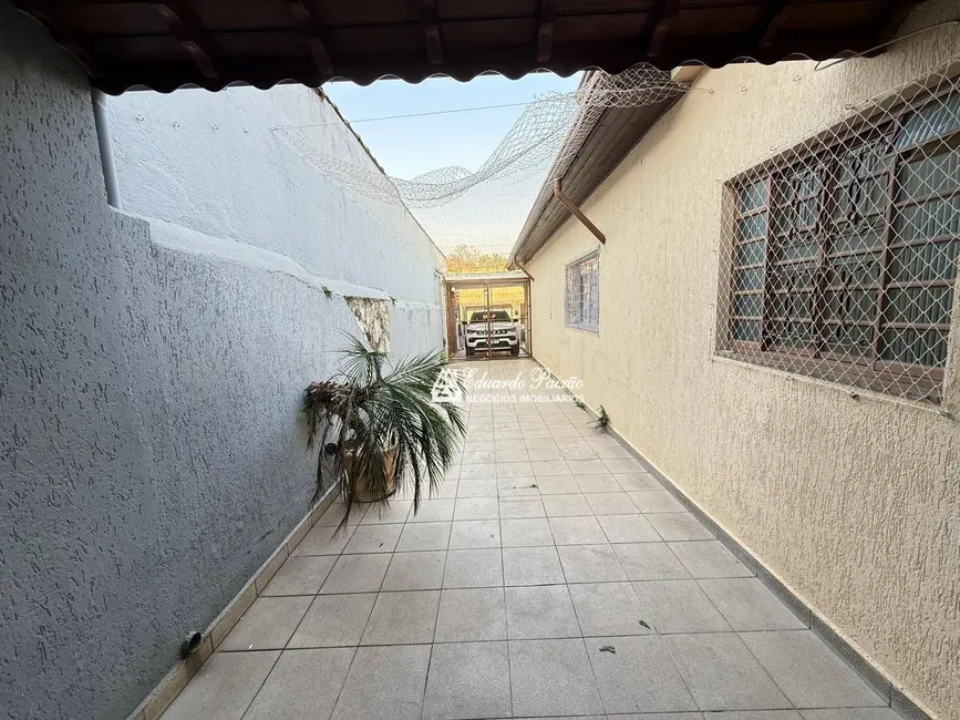 Foto 2 de Casa com 4 quartos à venda e para alugar, 340m2 em Vila Galvão, Guarulhos - SP