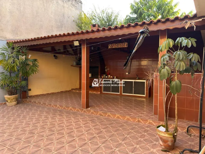 Foto 9 de Casa com 4 quartos à venda e para alugar, 340m2 em Vila Galvão, Guarulhos - SP