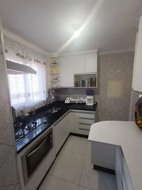 Sobrado com 2 quartos à venda, 63m2 em Parque Flamengo, Guarulhos - SP - imagem 6 Foto 6 de Sobrado com 2 quartos à venda, 63m2 em Parque Flamengo, Guarulhos - SP