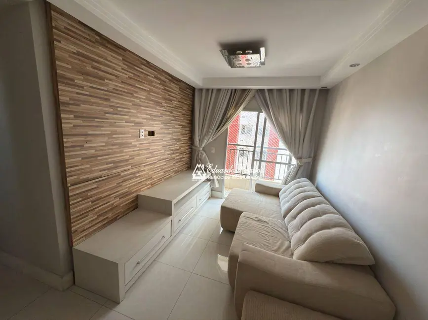 Foto 2 de Apartamento com 3 quartos à venda e para alugar, 64m2 em Jardim Flor da Montanha, Guarulhos - SP