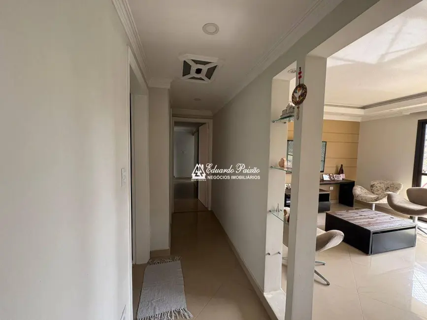 Apartamento com 4 quartos para alugar, 251m2 em Macedo, Guarulhos - SP - imagem 7 Foto 7 de Apartamento com 4 quartos para alugar, 251m2 em Macedo, Guarulhos - SP
