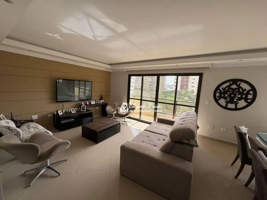 Apartamento com 4 quartos para alugar, 251m2 em Macedo, Guarulhos - SP - imagem 1 Foto 1 de Apartamento com 4 quartos para alugar, 251m2 em Macedo, Guarulhos - SP