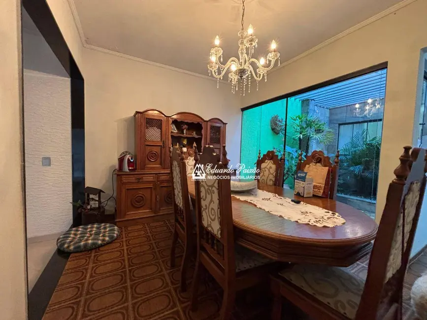 Foto 6 de Casa com 4 quartos à venda e para alugar, 400m2 em Vila Rosália, Guarulhos - SP