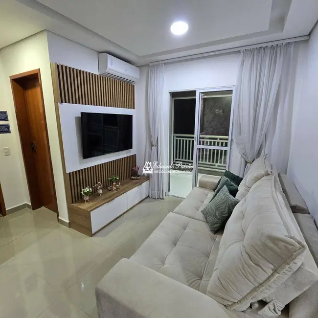 Foto 2 de Apartamento com 2 quartos à venda, 59m2 em Vila Nova Bonsucesso, Guarulhos - SP