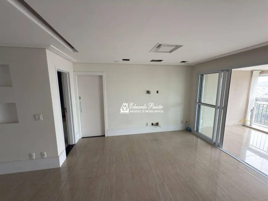 Foto 7 de Apartamento com 3 quartos à venda, 284m2 em Jardim Flor da Montanha, Guarulhos - SP