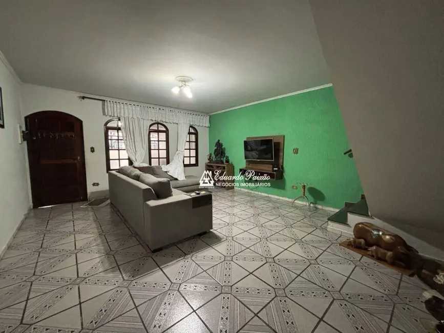 Foto 1 de Sobrado com 3 quartos à venda, 125m2 em Parque Continental I, Guarulhos - SP