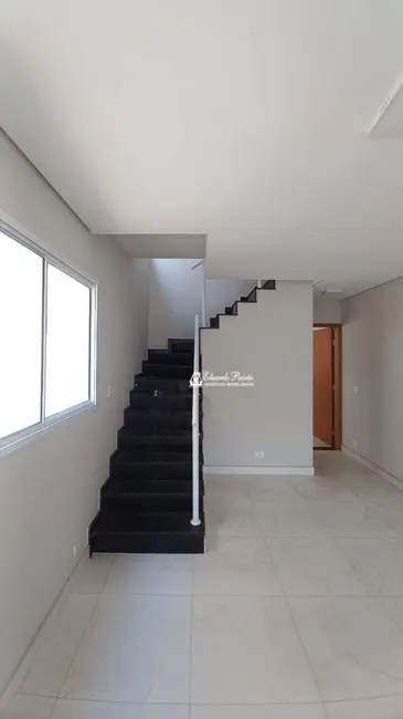 Foto 4 de Sobrado com 3 quartos à venda, 125m2 em Vila Barros, Guarulhos - SP