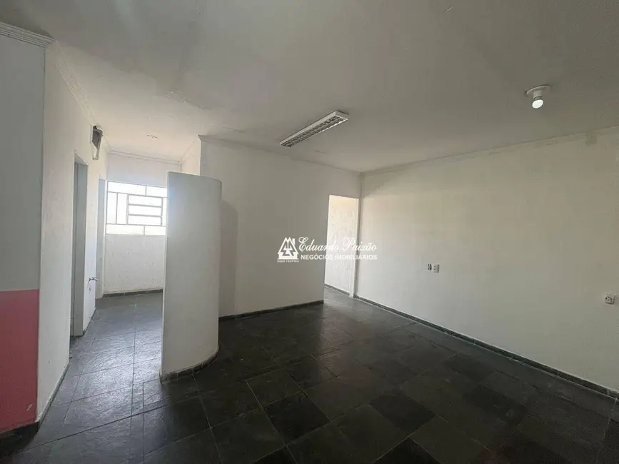 Sala Comercial para alugar, 120m2 em Jardim Cocaia, Guarulhos - SP - imagem 6 Foto 6 de Sala Comercial para alugar, 120m2 em Jardim Cocaia, Guarulhos - SP