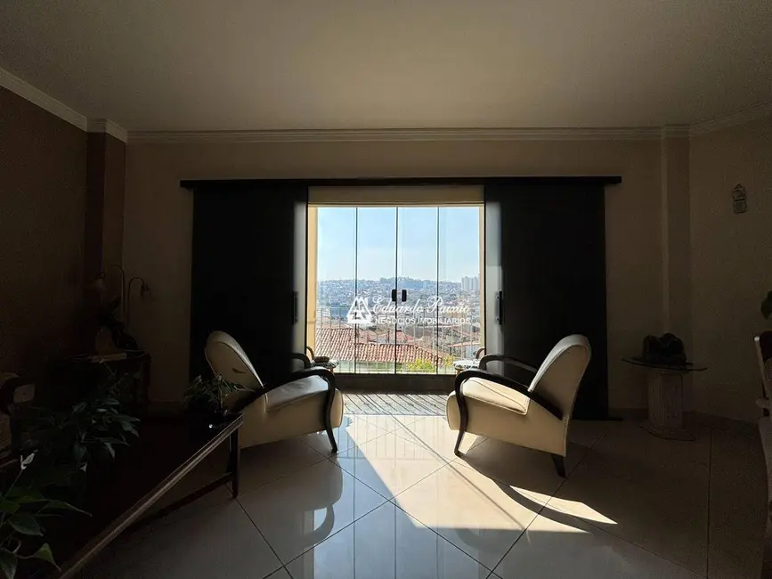 Foto 4 de Apartamento com 3 quartos à venda, 135m2 em Picanço, Guarulhos - SP