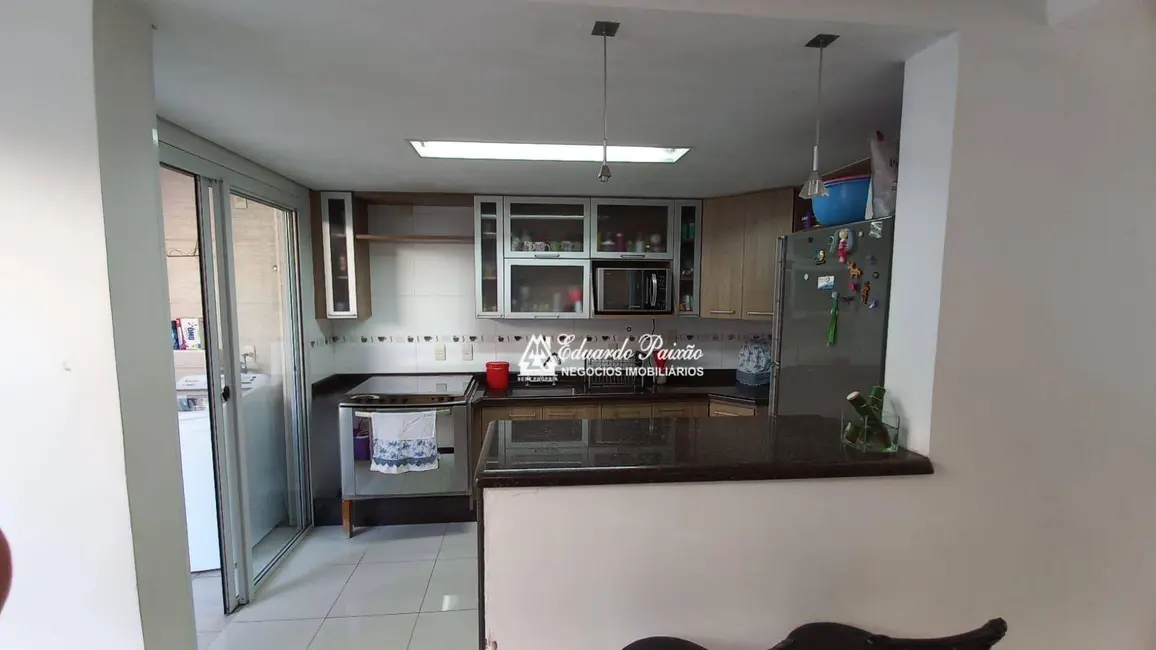 Sobrado com 3 quartos à venda, 110m2 em Jardim Guarulhos, Guarulhos - SP - imagem 5 Foto 5 de Sobrado com 3 quartos à venda, 110m2 em Jardim Guarulhos, Guarulhos - SP