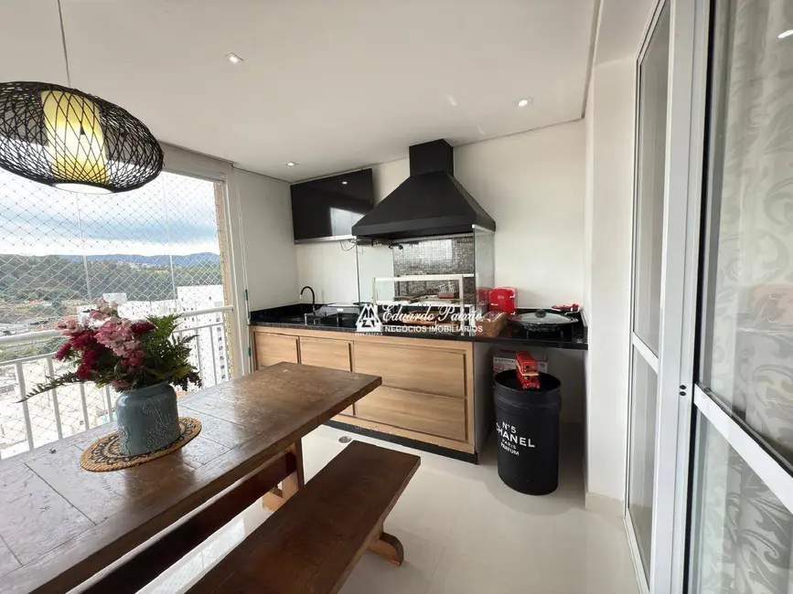 Foto 2 de Apartamento com 3 quartos à venda, 180m2 em Vila Galvão, Guarulhos - SP