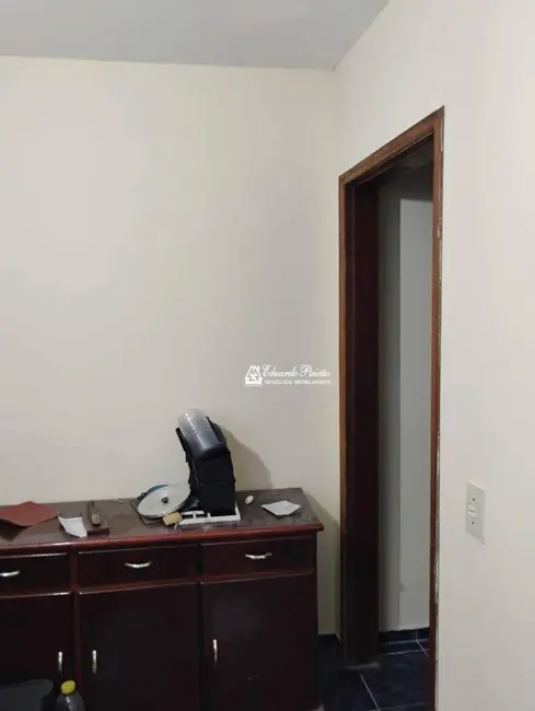 Foto 8 de Sobrado com 3 quartos à venda, 264m2 em Jardim Las Vegas, Guarulhos - SP