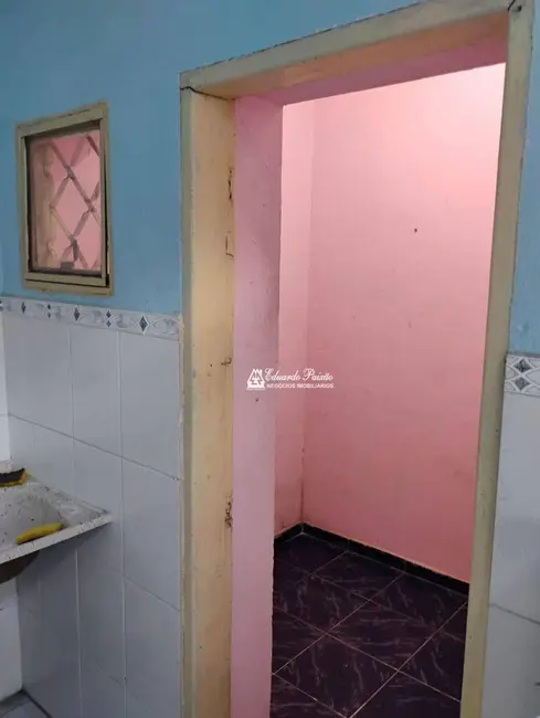 Foto 5 de Sobrado com 3 quartos à venda, 264m2 em Jardim Las Vegas, Guarulhos - SP