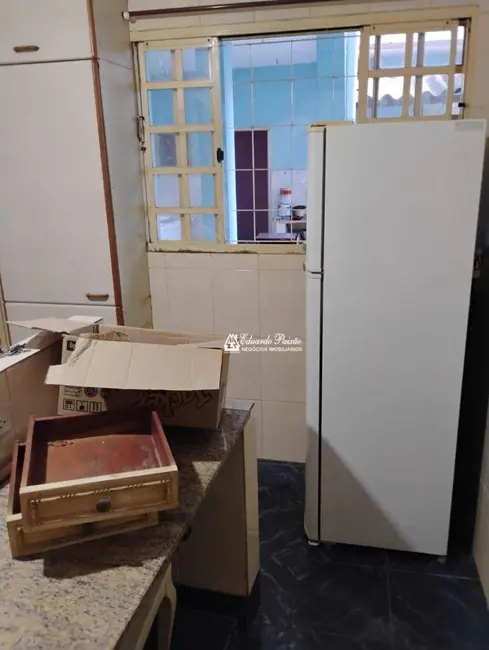 Foto 4 de Sobrado com 3 quartos à venda, 264m2 em Jardim Las Vegas, Guarulhos - SP