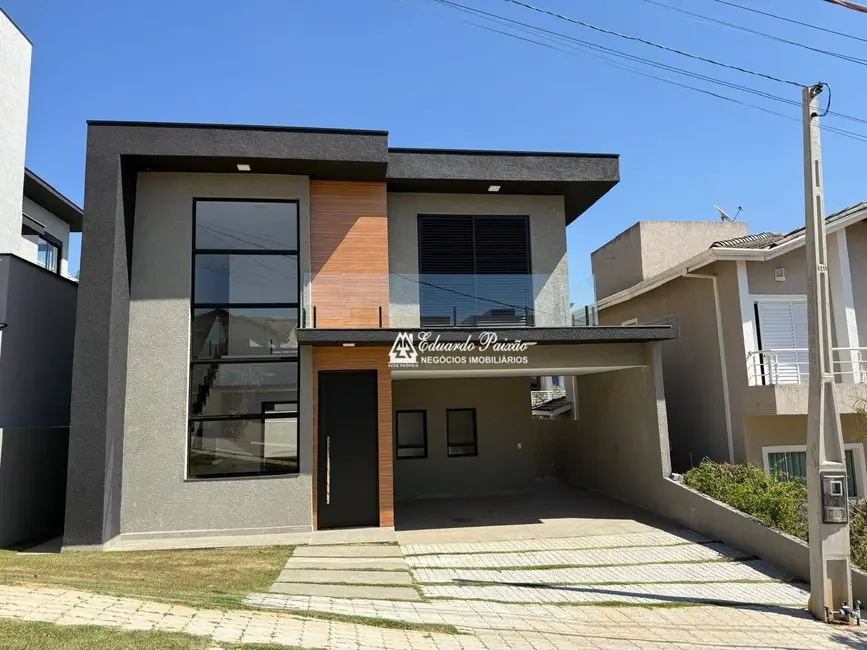 Foto 2 de Sobrado com 3 quartos à venda, 300m2 em Atibaia - SP