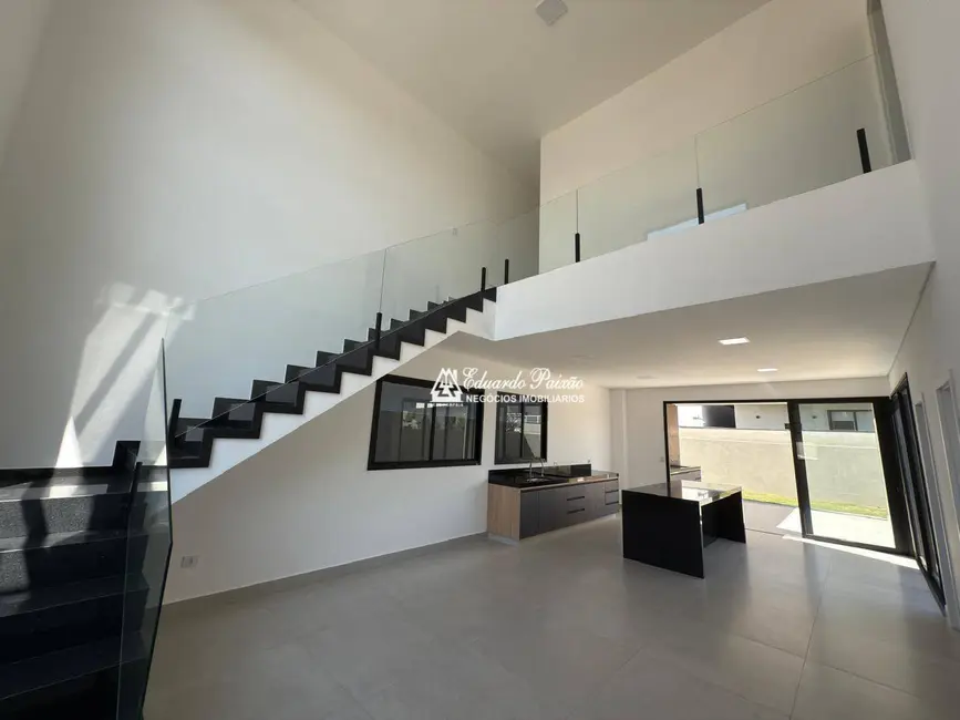 Foto 5 de Sobrado com 3 quartos à venda, 300m2 em Atibaia - SP