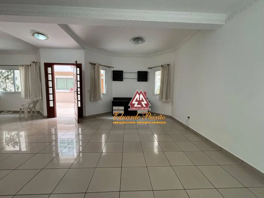 Casa de Condomínio com 3 quartos para alugar, 80m2 em Vale dos Machados, Guarulhos - SP - imagem 5 Foto 5 de Casa de Condomínio com 3 quartos para alugar, 80m2 em Vale dos Machados, Guarulhos - SP