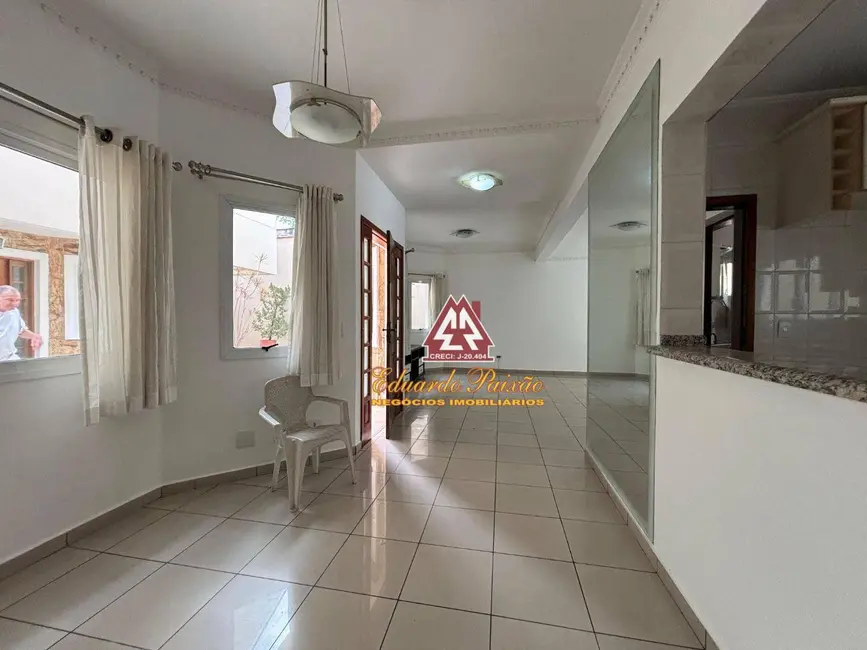 Casa de Condomínio com 3 quartos para alugar, 80m2 em Vale dos Machados, Guarulhos - SP - imagem 6 Foto 6 de Casa de Condomínio com 3 quartos para alugar, 80m2 em Vale dos Machados, Guarulhos - SP