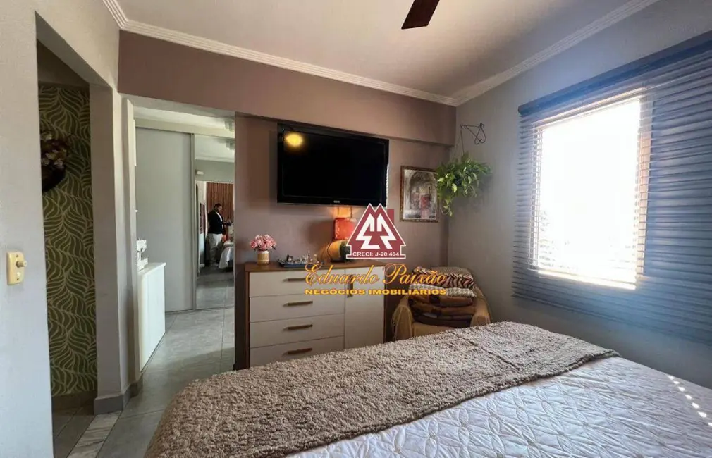 Foto 3 de Apartamento com 2 quartos à venda, 83m2 em Vila Galvão, Guarulhos - SP