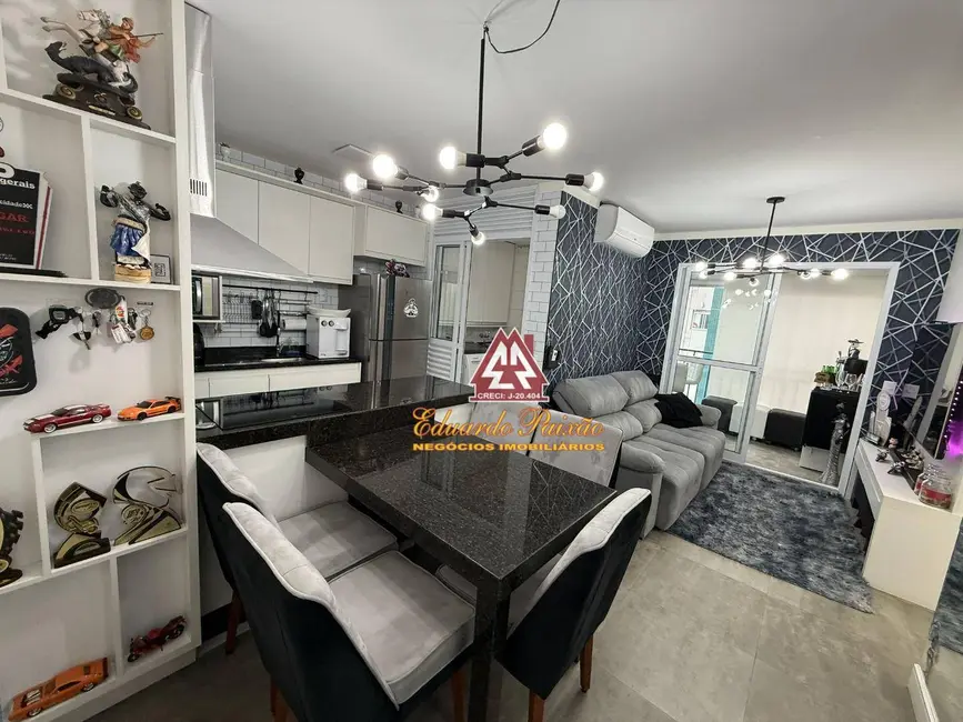 Foto 3 de Apartamento com 2 quartos à venda, 66m2 em Jardim Flor da Montanha, Guarulhos - SP