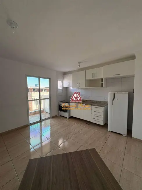 Foto 2 de Apartamento com 1 quarto para alugar, 34m2 em Vila Nova Carolina, São Paulo - SP