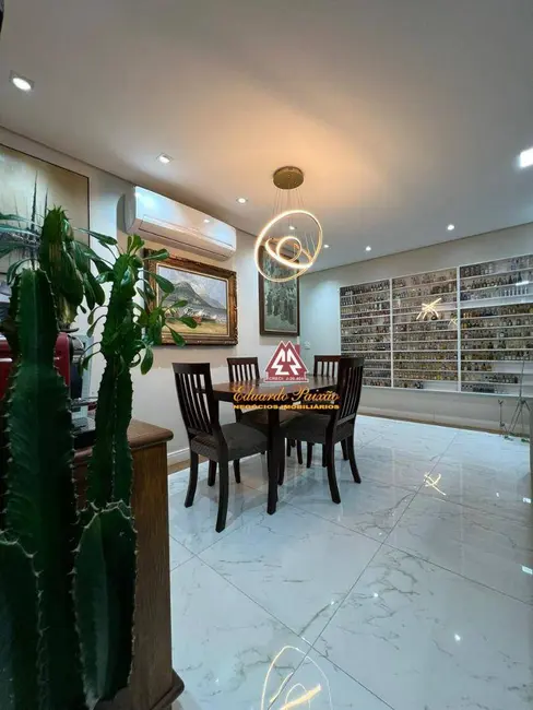 Foto 4 de Apartamento com 3 quartos à venda, 203m2 em Jardim Flor da Montanha, Guarulhos - SP