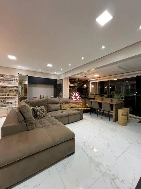 Foto 1 de Apartamento com 3 quartos à venda, 203m2 em Jardim Flor da Montanha, Guarulhos - SP