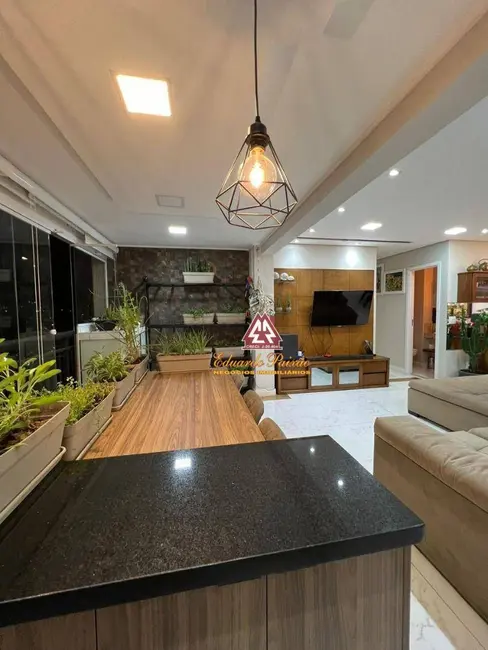 Foto 6 de Apartamento com 3 quartos à venda, 203m2 em Jardim Flor da Montanha, Guarulhos - SP