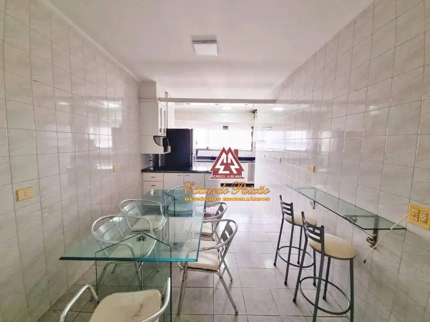 Apartamento com 3 quartos para alugar, 136m2 em Vila Galvão, Guarulhos - SP - imagem 9 Foto 9 de Apartamento com 3 quartos para alugar, 136m2 em Vila Galvão, Guarulhos - SP
