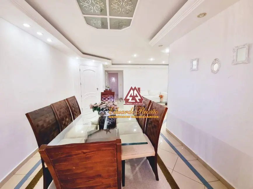 Apartamento com 3 quartos para alugar, 136m2 em Vila Galvão, Guarulhos - SP - imagem 6 Foto 6 de Apartamento com 3 quartos para alugar, 136m2 em Vila Galvão, Guarulhos - SP