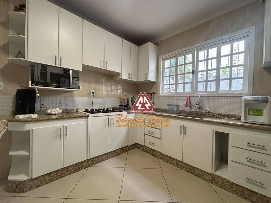 Sobrado com 3 quartos para alugar, 150m2 em Gopoúva, Guarulhos - SP - imagem 8 Foto 8 de Sobrado com 3 quartos para alugar, 150m2 em Gopoúva, Guarulhos - SP