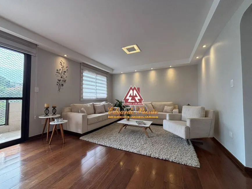 Apartamento com 4 quartos para alugar, 251m2 em Macedo, Guarulhos - SP - imagem 1 Foto 1 de Apartamento com 4 quartos para alugar, 251m2 em Macedo, Guarulhos - SP