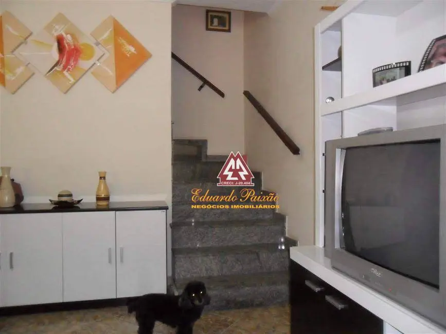 Foto 4 de Sobrado com 2 quartos à venda, 105m2 em Jardim Cocaia, Guarulhos - SP