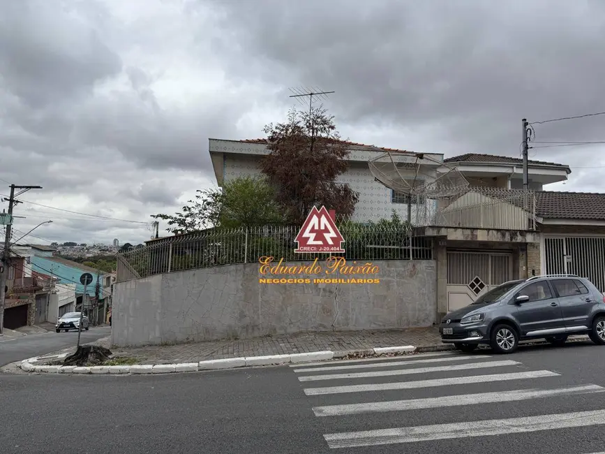 Foto 3 de Sobrado com 3 quartos à venda, 161m2 em Jardim Monte Santo, Guarulhos - SP