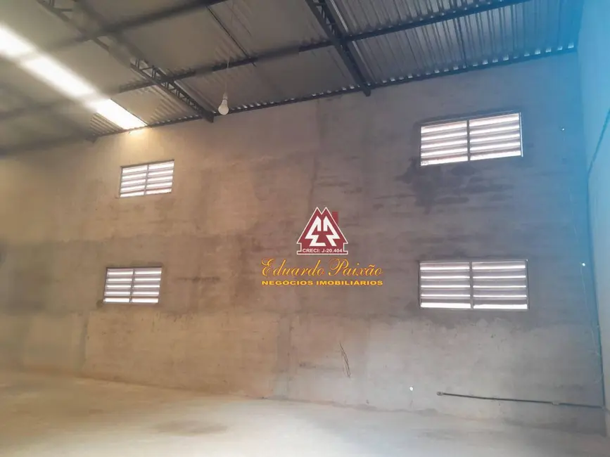 Foto 3 de Armazém / Galpão à venda, 900m2 em Rosário, Atibaia - SP