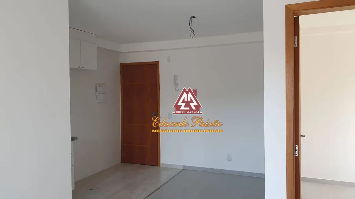 Apartamento com 3 quartos para alugar, 55m2 em Vila Iris, Guarulhos - SP - imagem 8 Foto 8 de Apartamento com 3 quartos para alugar, 55m2 em Vila Iris, Guarulhos - SP