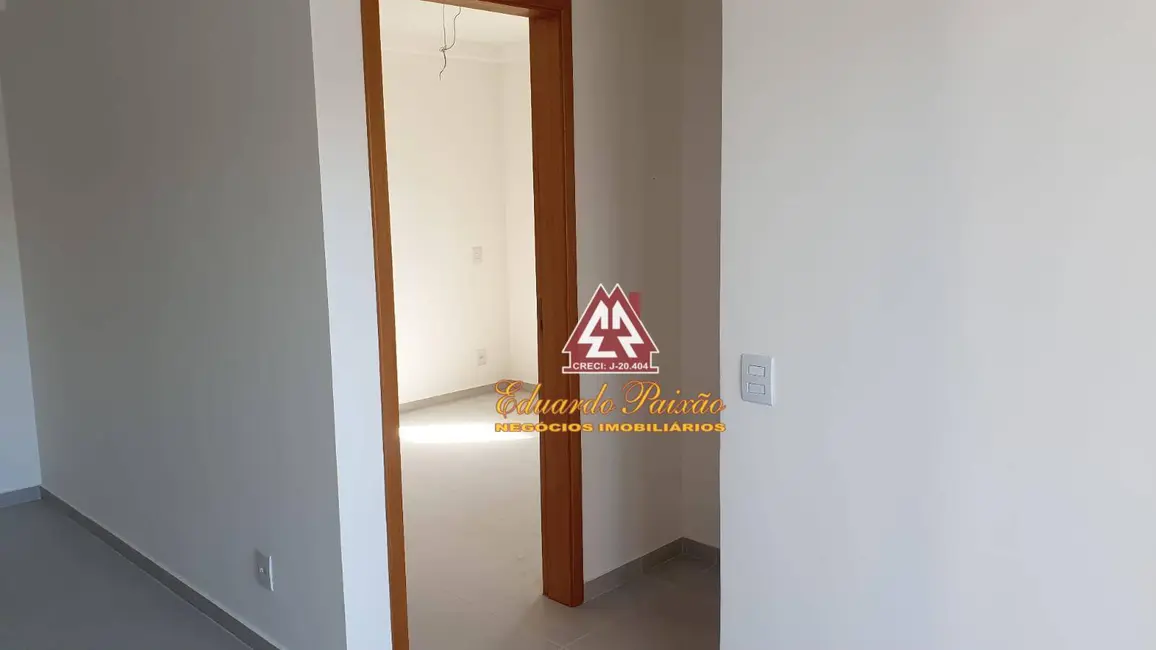 Apartamento com 3 quartos para alugar, 55m2 em Vila Iris, Guarulhos - SP - imagem 6 Foto 6 de Apartamento com 3 quartos para alugar, 55m2 em Vila Iris, Guarulhos - SP