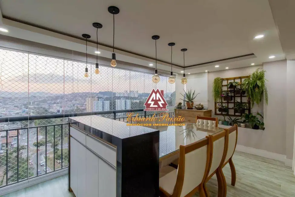 Foto 3 de Apartamento com 3 quartos à venda, 222m2 em Jardim Flor da Montanha, Guarulhos - SP