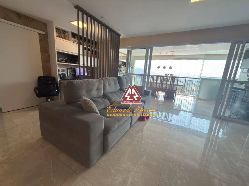 Foto 5 de Apartamento com 3 quartos à venda, 284m2 em Jardim Flor da Montanha, Guarulhos - SP