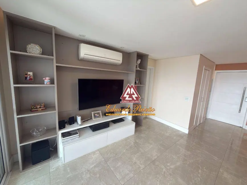 Foto 4 de Apartamento com 3 quartos à venda, 284m2 em Jardim Flor da Montanha, Guarulhos - SP