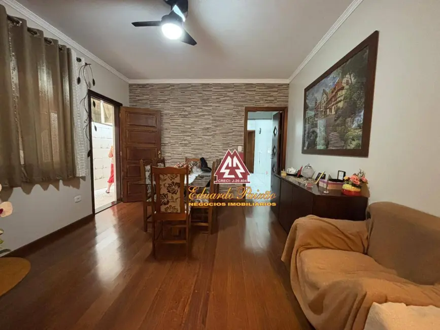 Foto 1 de Sobrado com 3 quartos à venda, 168m2 em Vila Silveira, Guarulhos - SP