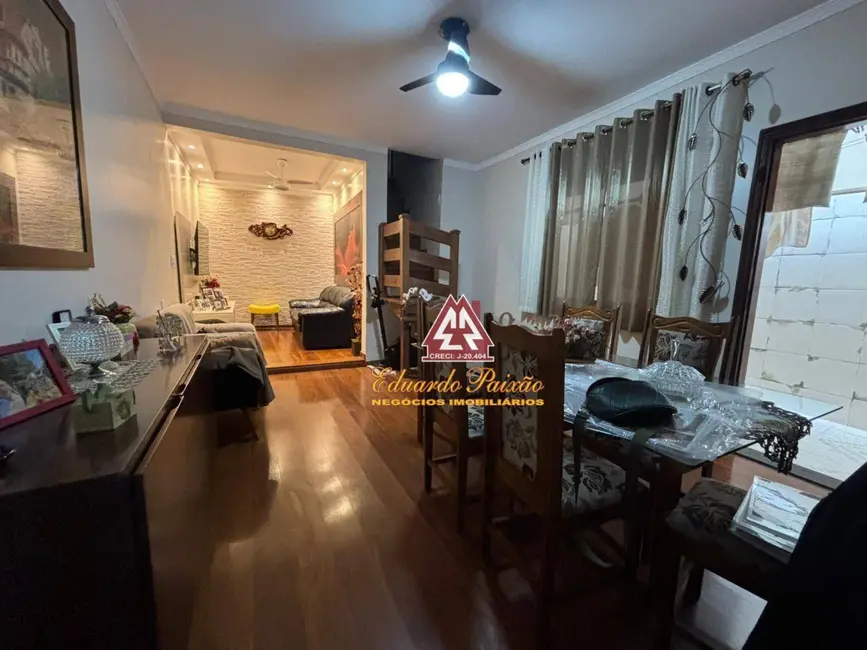 Foto 4 de Sobrado com 3 quartos à venda, 168m2 em Vila Silveira, Guarulhos - SP