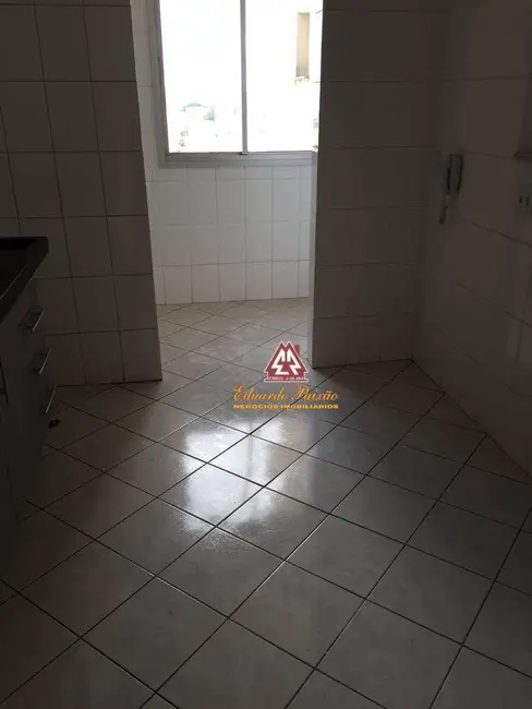 Foto 3 de Apartamento com 3 quartos à venda, 64m2 em Jardim Flor da Montanha, Guarulhos - SP