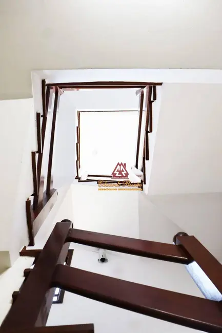 Foto 8 de Sobrado com 5 quartos à venda, 150m2 em Jardim Bom Clima, Guarulhos - SP