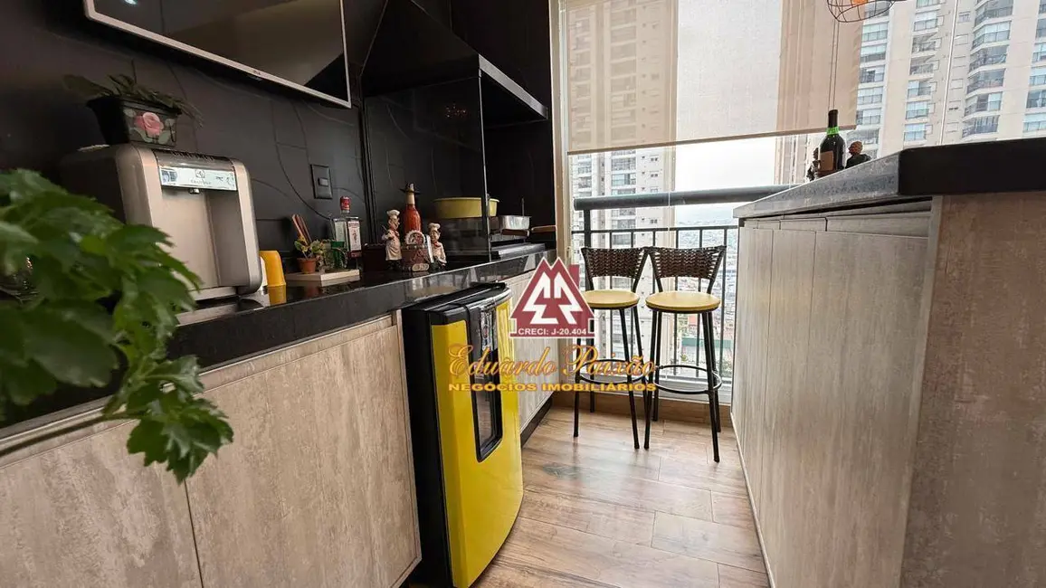 Apartamento com 4 quartos à venda, 217m2 em Jardim Flor da Montanha, Guarulhos - SP - imagem 3 Foto 3 de Apartamento com 4 quartos à venda, 217m2 em Jardim Flor da Montanha, Guarulhos - SP