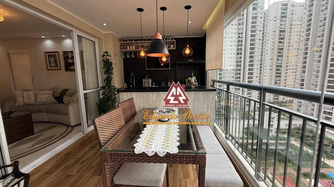 Apartamento com 4 quartos à venda, 217m2 em Jardim Flor da Montanha, Guarulhos - SP - imagem 1 Foto 1 de Apartamento com 4 quartos à venda, 217m2 em Jardim Flor da Montanha, Guarulhos - SP