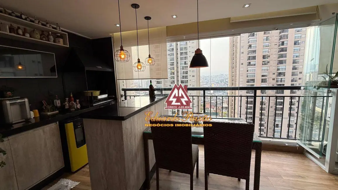 Apartamento com 4 quartos à venda, 217m2 em Jardim Flor da Montanha, Guarulhos - SP - imagem 6 Foto 6 de Apartamento com 4 quartos à venda, 217m2 em Jardim Flor da Montanha, Guarulhos - SP