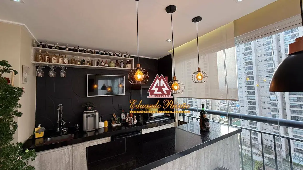 Apartamento com 4 quartos à venda, 217m2 em Jardim Flor da Montanha, Guarulhos - SP - imagem 4 Foto 4 de Apartamento com 4 quartos à venda, 217m2 em Jardim Flor da Montanha, Guarulhos - SP