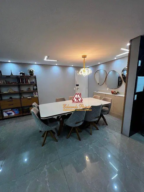 Apartamento com 2 quartos à venda, 162m2 em Jardim Flor da Montanha, Guarulhos - SP - imagem 3 Foto 3 de Apartamento com 2 quartos à venda, 162m2 em Jardim Flor da Montanha, Guarulhos - SP