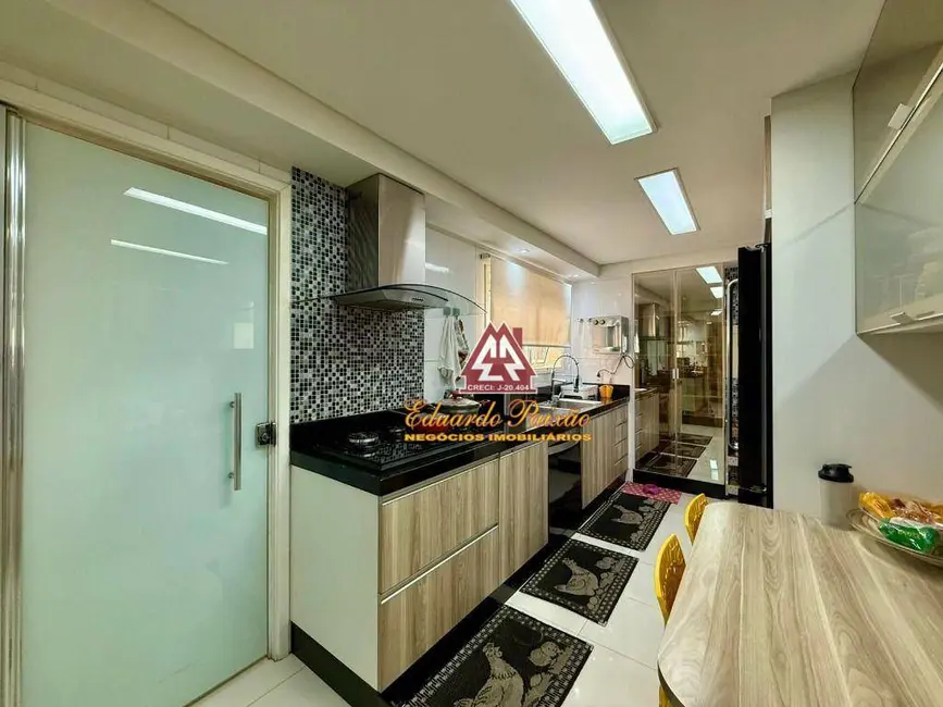 Foto 7 de Apartamento com 4 quartos à venda, 182m2 em Vila Rosália, Guarulhos - SP